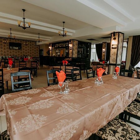 Guest House Lacul Linistit モネアサ エクステリア 写真