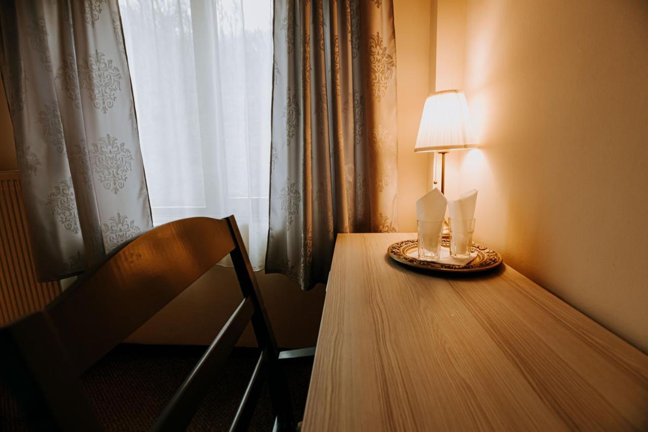 Guest House Lacul Linistit モネアサ エクステリア 写真